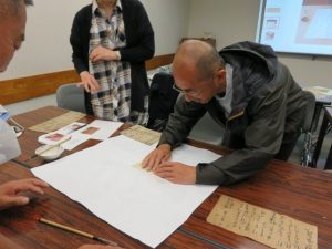 低温アイロンによる簡易的な古文書修復実習＠ハートピア京都