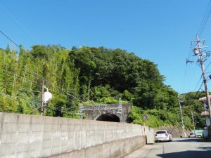 近鉄鳥羽線虎尾山トンネル、宇治山田駅側